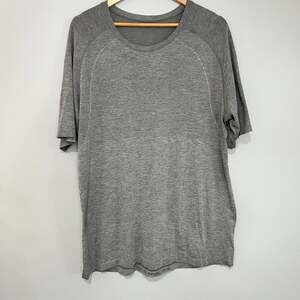 Lululemon Metal Vent Tech Short Sleeve Shirt Slate/Grey, Men’s Workout Top 2XL
